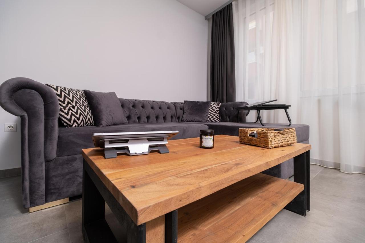 Chic 1Br Apartment With Balcony In 普罗夫迪夫 外观 照片