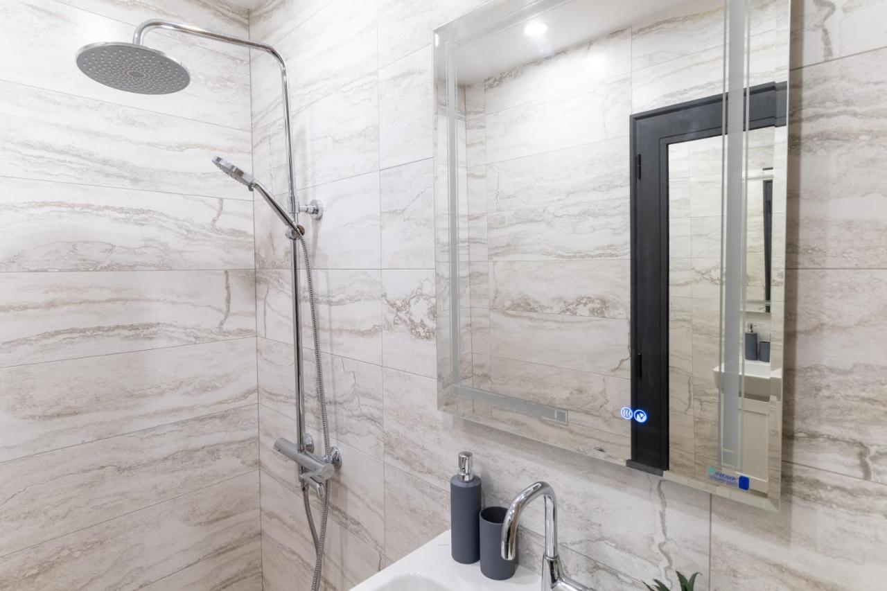 Chic 1Br Apartment With Balcony In 普罗夫迪夫 外观 照片