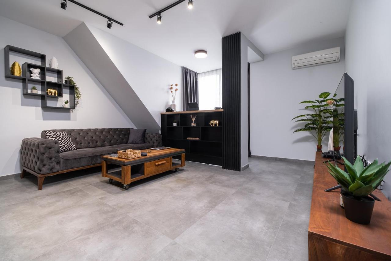 Chic 1Br Apartment With Balcony In 普罗夫迪夫 外观 照片