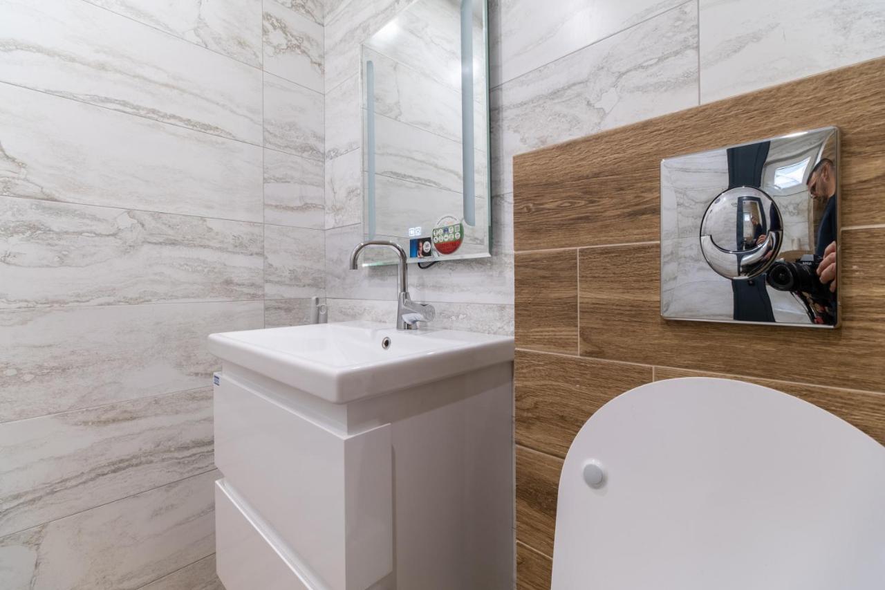 Chic 1Br Apartment With Balcony In 普罗夫迪夫 外观 照片